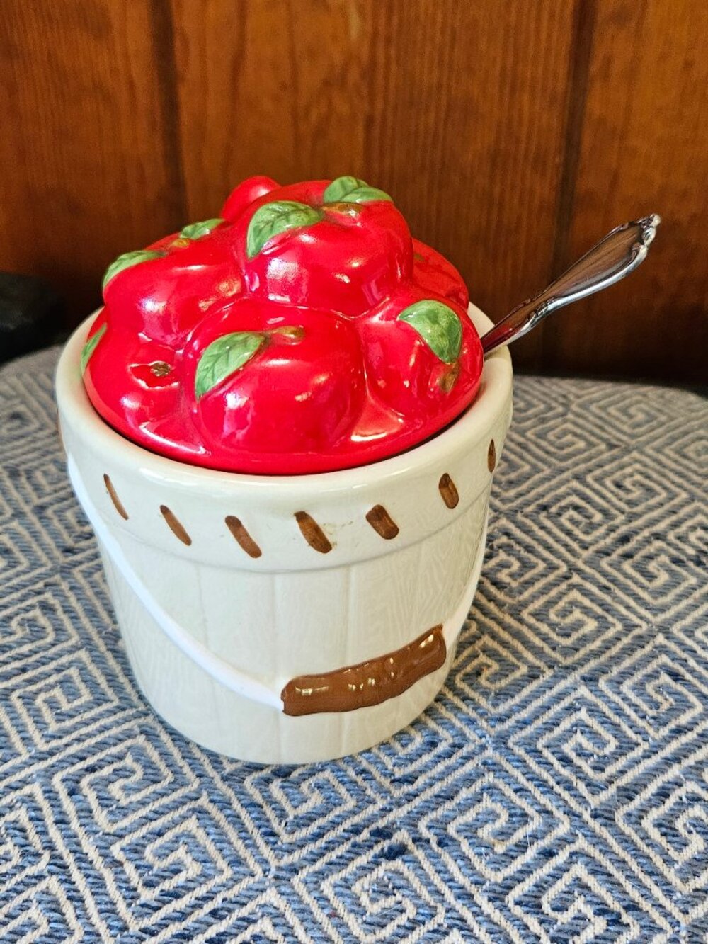 Vintage Chestnut Creek Apples on Lid Condiment Crock